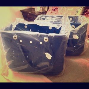 NWT large royal blue eyed Bogg Bags